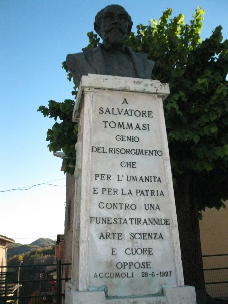 Salvatore Tommasi's bust (4).JPG